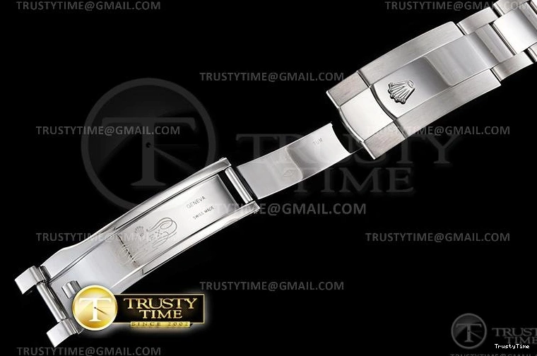 1104 ComfortFit R2DJ0257A – DJ2 41mm 658